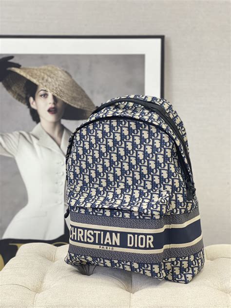 borsa dior costo saldi|pelletterie dior uomo.